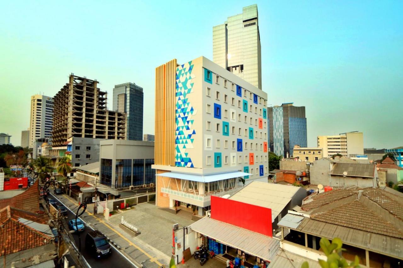 Hotel Dafam Express Jaksa Jakarta Exterior foto